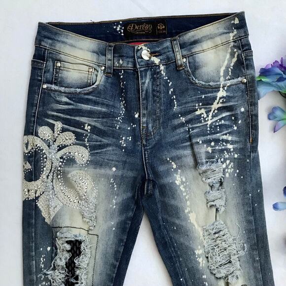 Dereon NWOT Distressed Metal Studs Skinny Jeans Juniors/Women Various - Picture 3 of 12